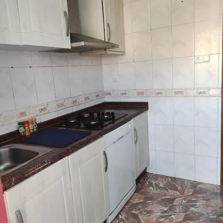 27-4-bj- 2 Personas Homestay Alicante